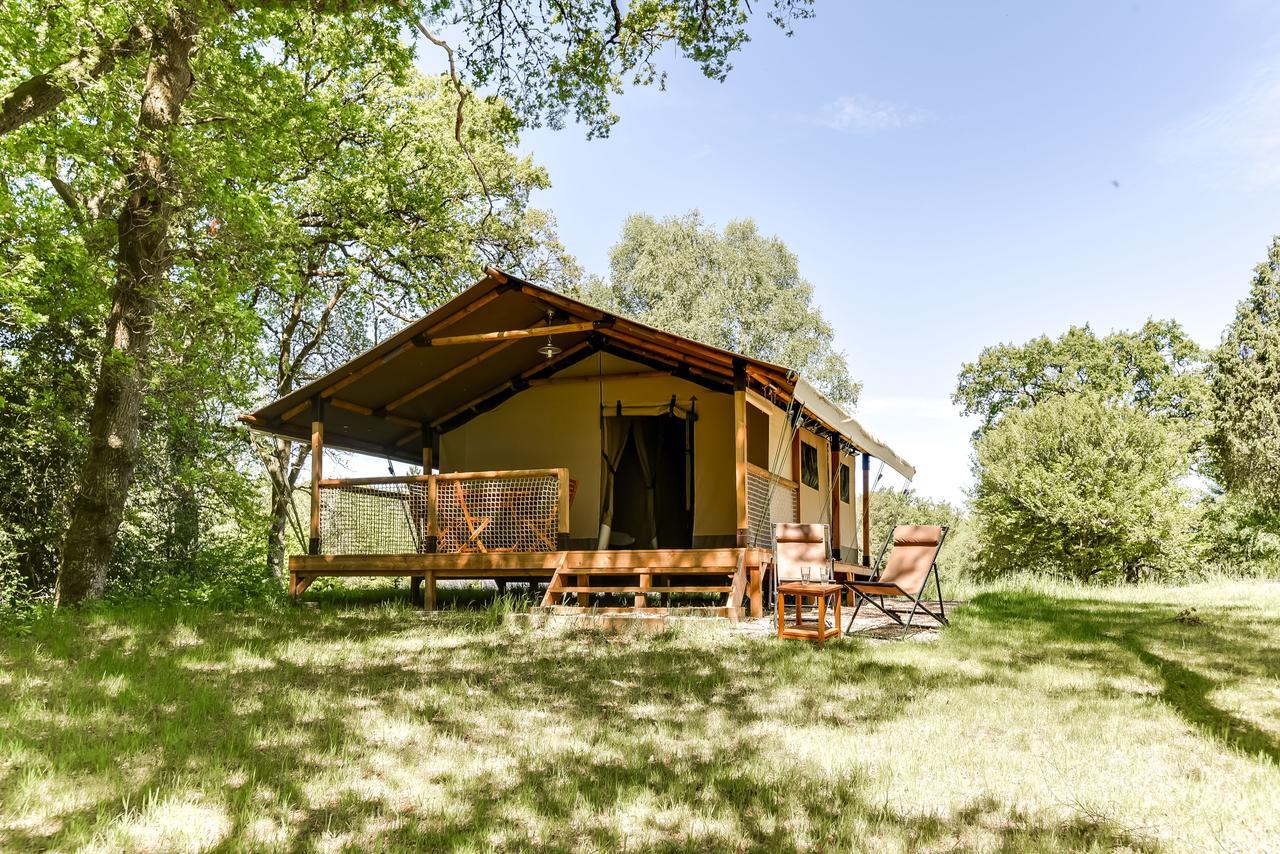 Les Etangs De Taysse Hotell Espagnac Eksteriør bilde